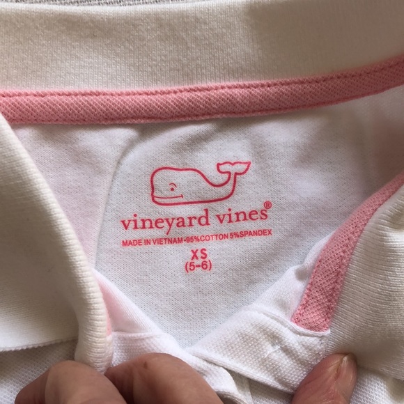 3 vineyard vines pieces size XS never worn. Great spring outfits. - Picture 7 of 9